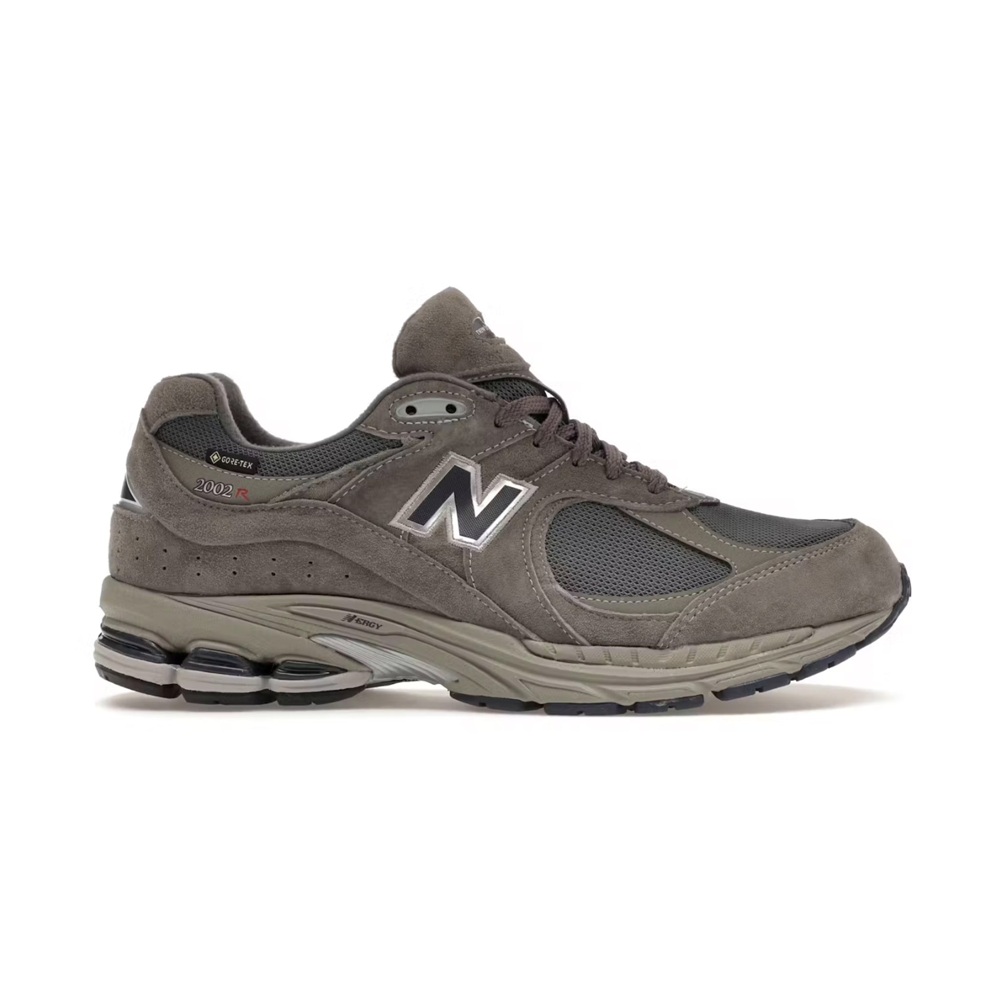 New Balance GORETEX® 2002R - US Mens Size 9 – Druthers NYC